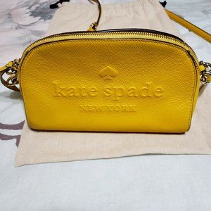EUC KATE SPADE LARCHMONT AVENUE LOGO TORI CROSSBODY